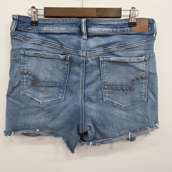 American Eagle Womens 16 Light Wash Hi Rise Distressed Shortie Denim Shorts - Picture 3 of 16